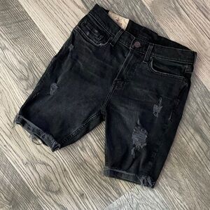Hollister black‎ distressed shorts women’s/juniors size 28